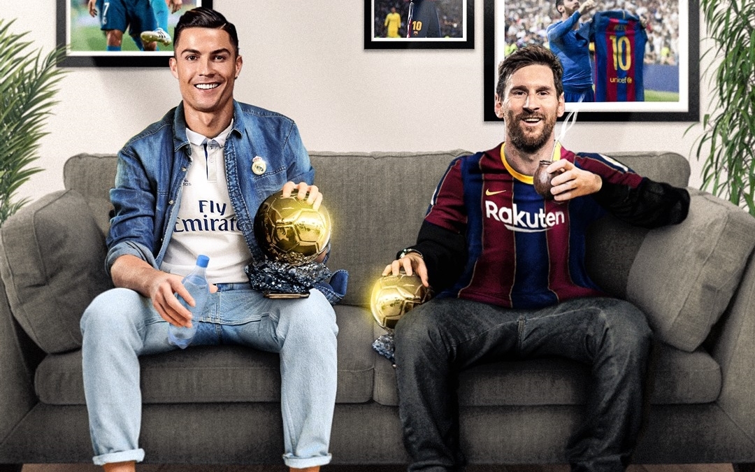 Biếm hoạ 24h: Messi rủ Ronaldo xem El Clasico qua màn ảnh nhỏ